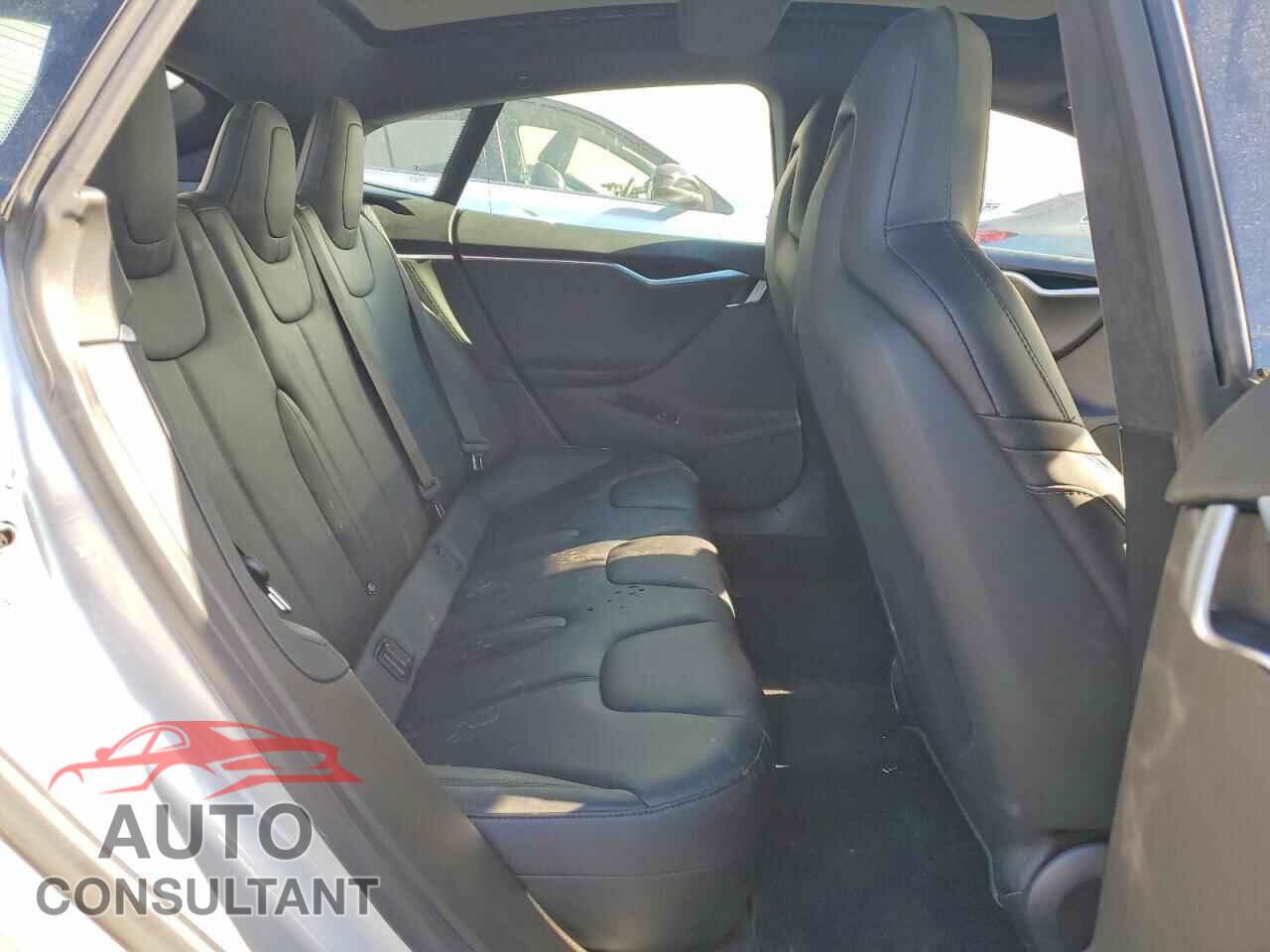 TESLA MODEL S 2016 - 5YJSA1E19GF155686