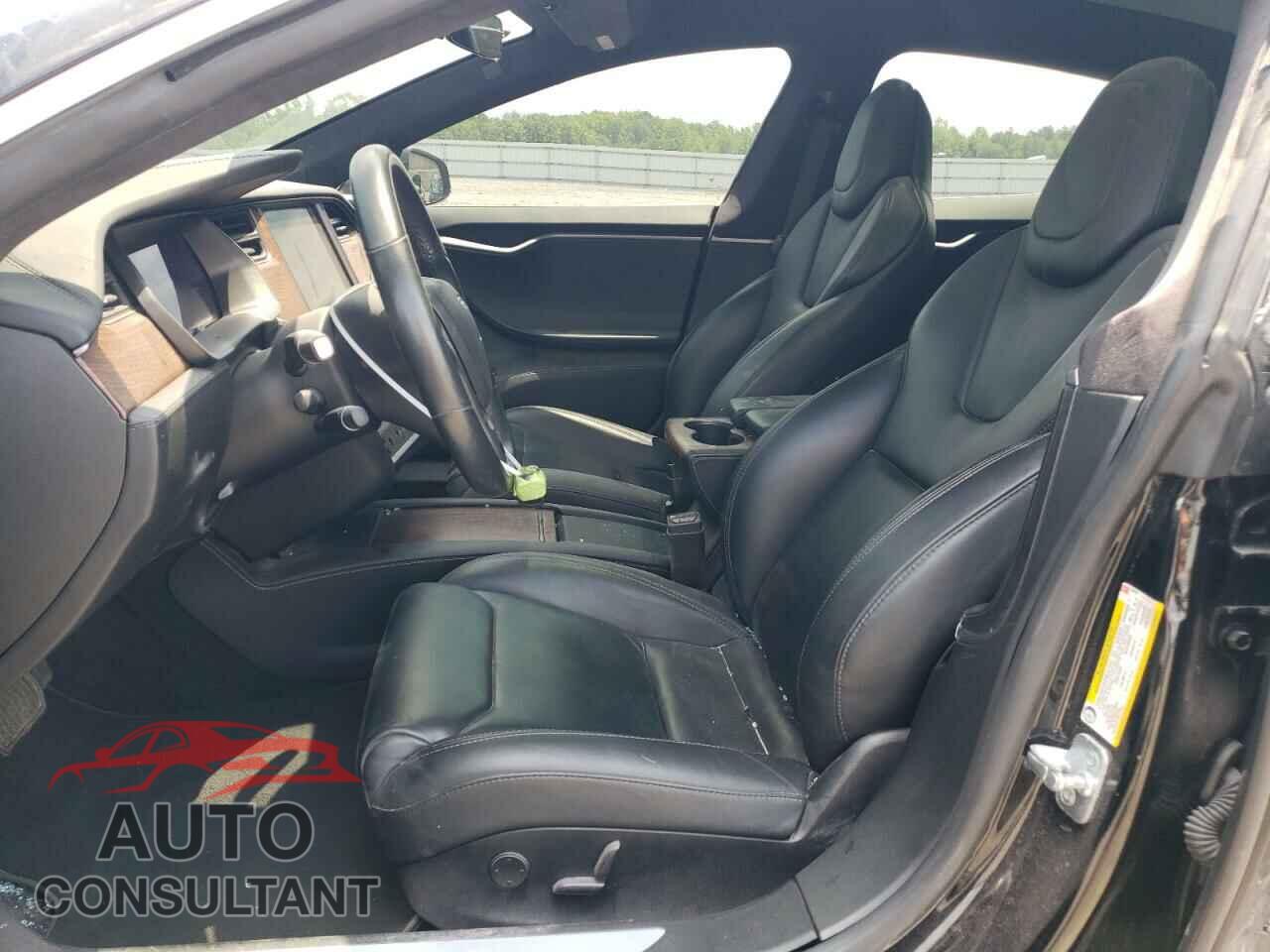 TESLA MODEL S 2020 - 5YJSA1E2XLF360937