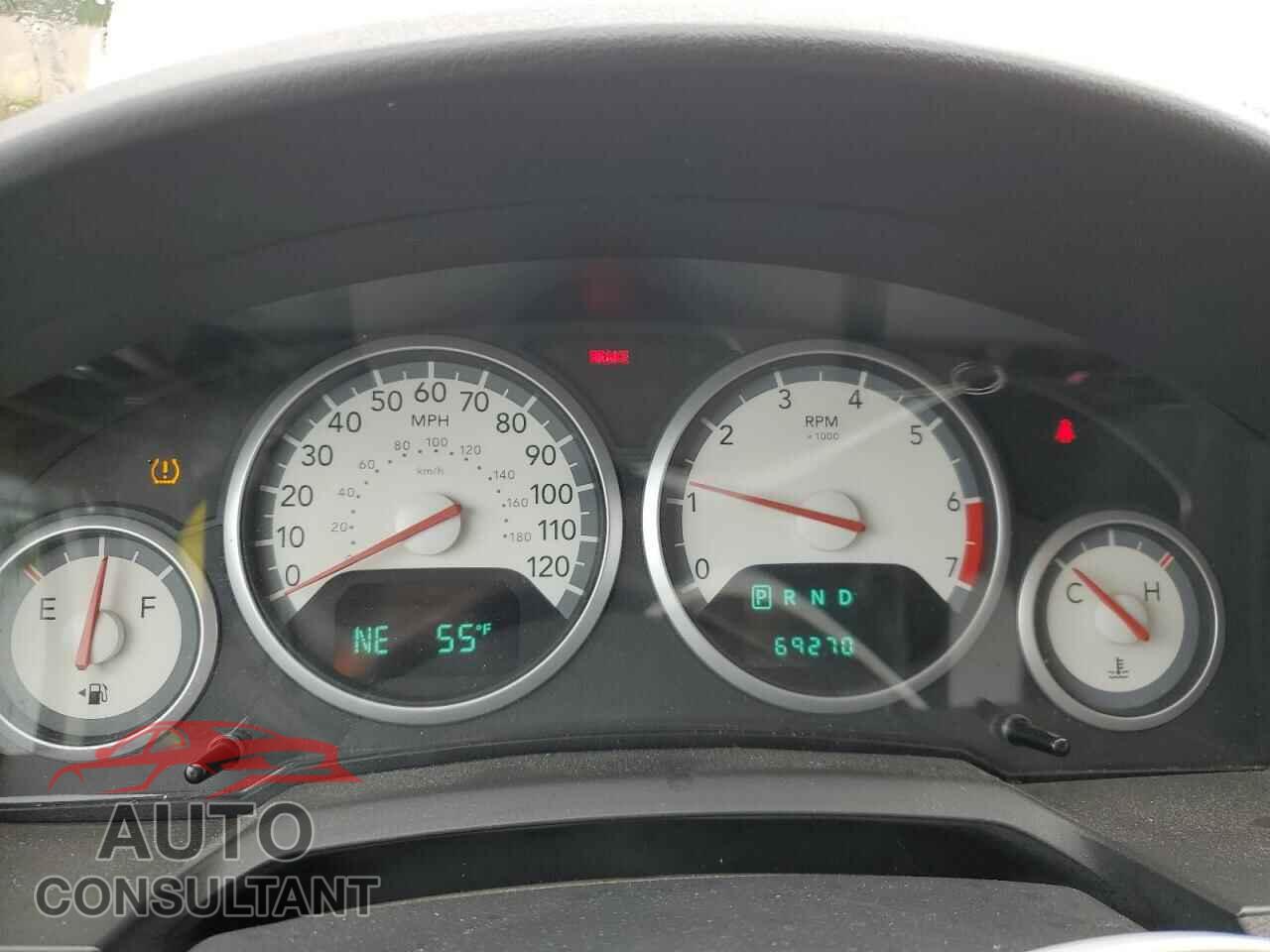 DODGE CARAVAN 2010 - 2D4RN5D11AR461842