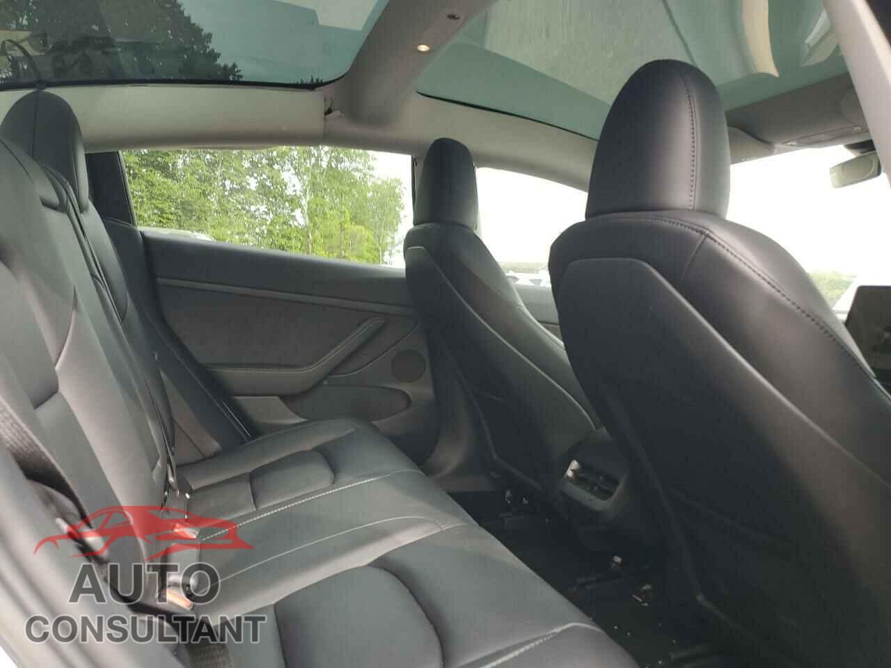 TESLA MODEL 3 2023 - 5YJ3E1EA8PF563010