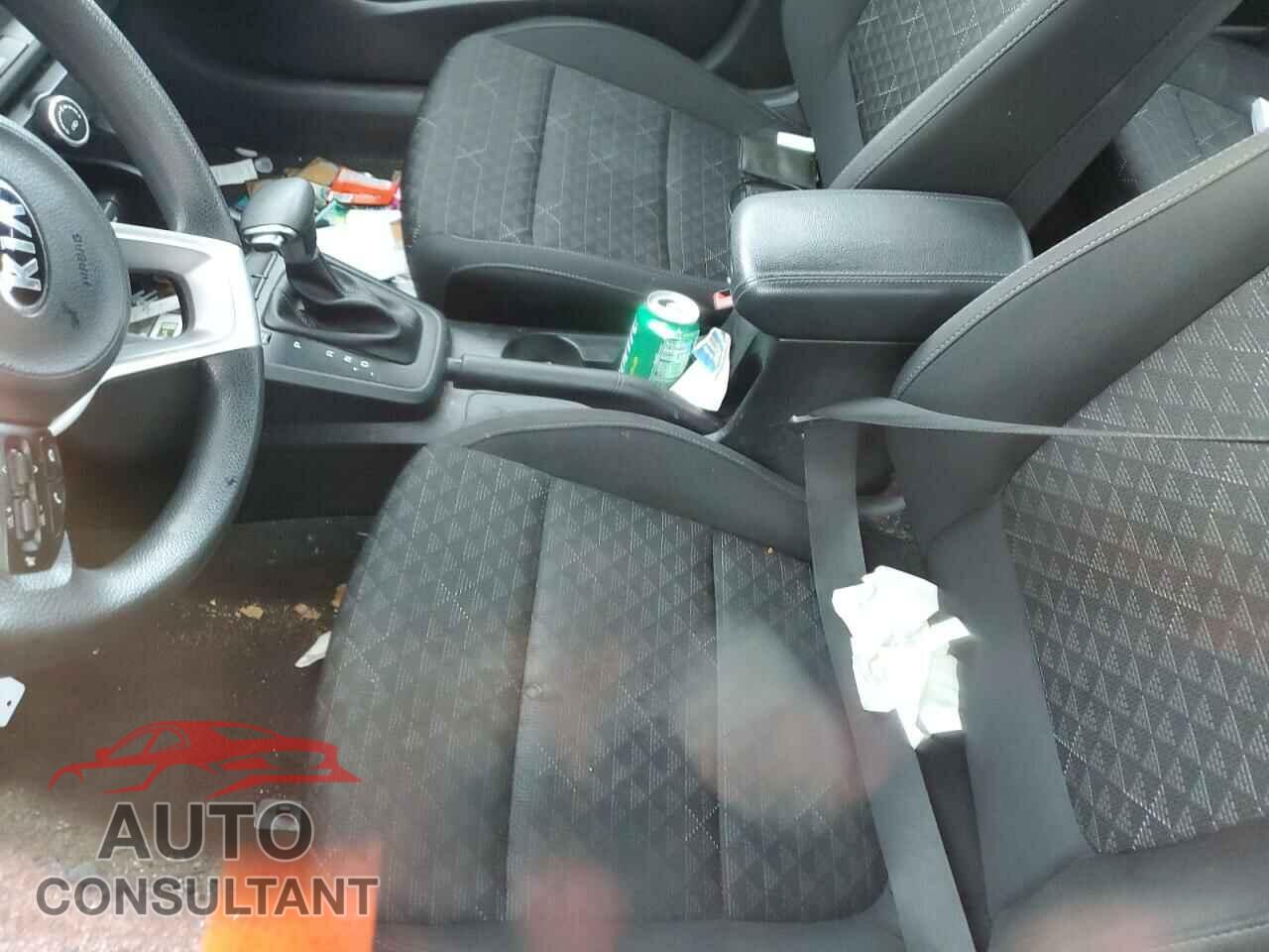 KIA RIO 2019 - 3KPA24AB4KE165758