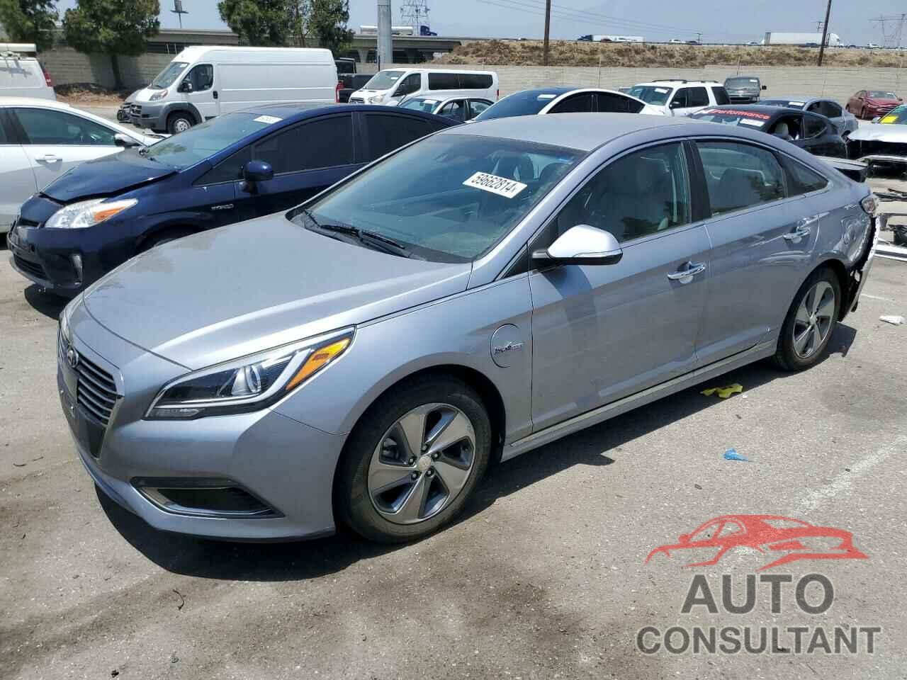 HYUNDAI SONATA 2016 - KMHE54L28GA026146