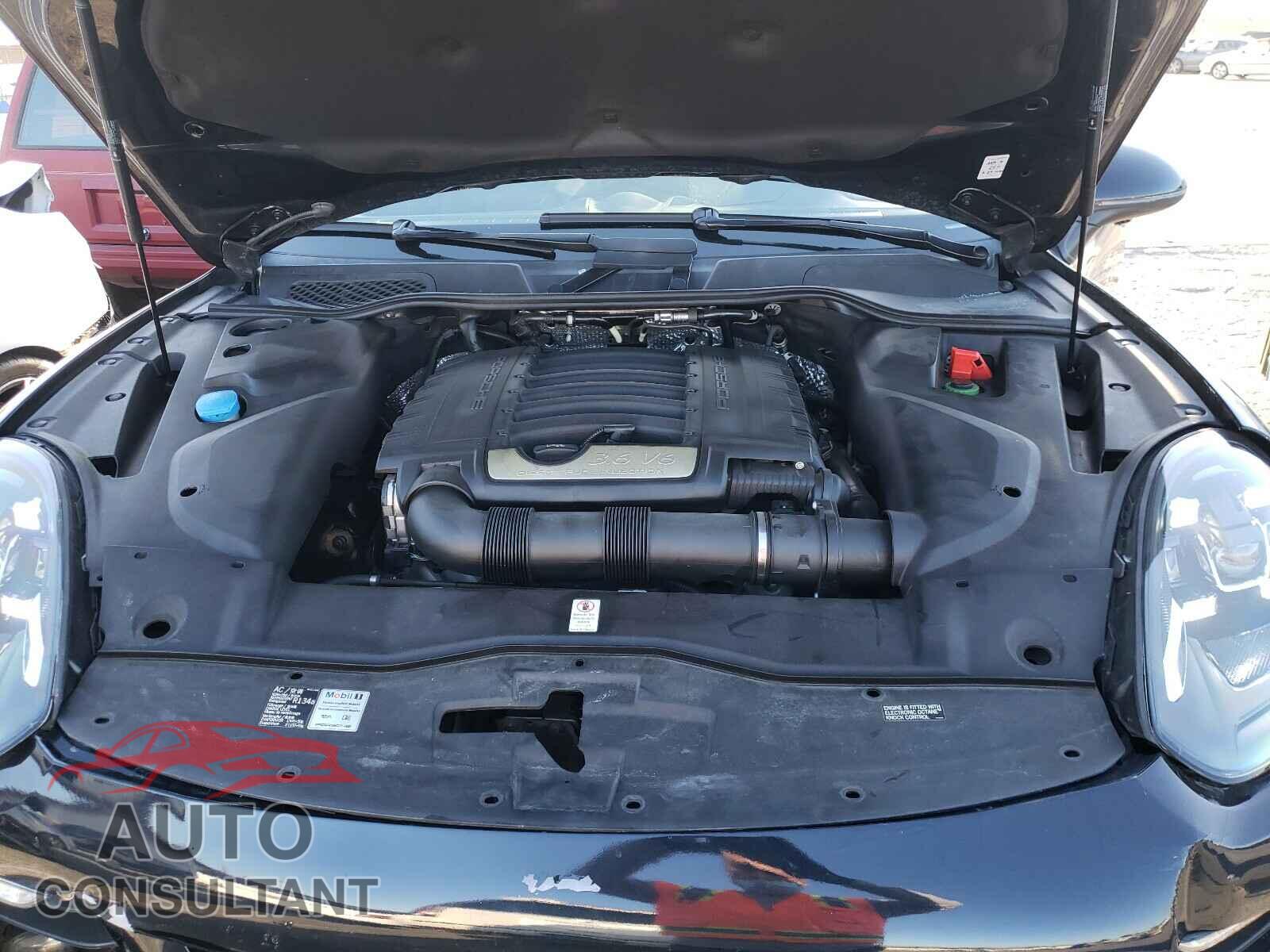 PORSCHE CAYENNE 2016 - WP1AA2A24GLA08221