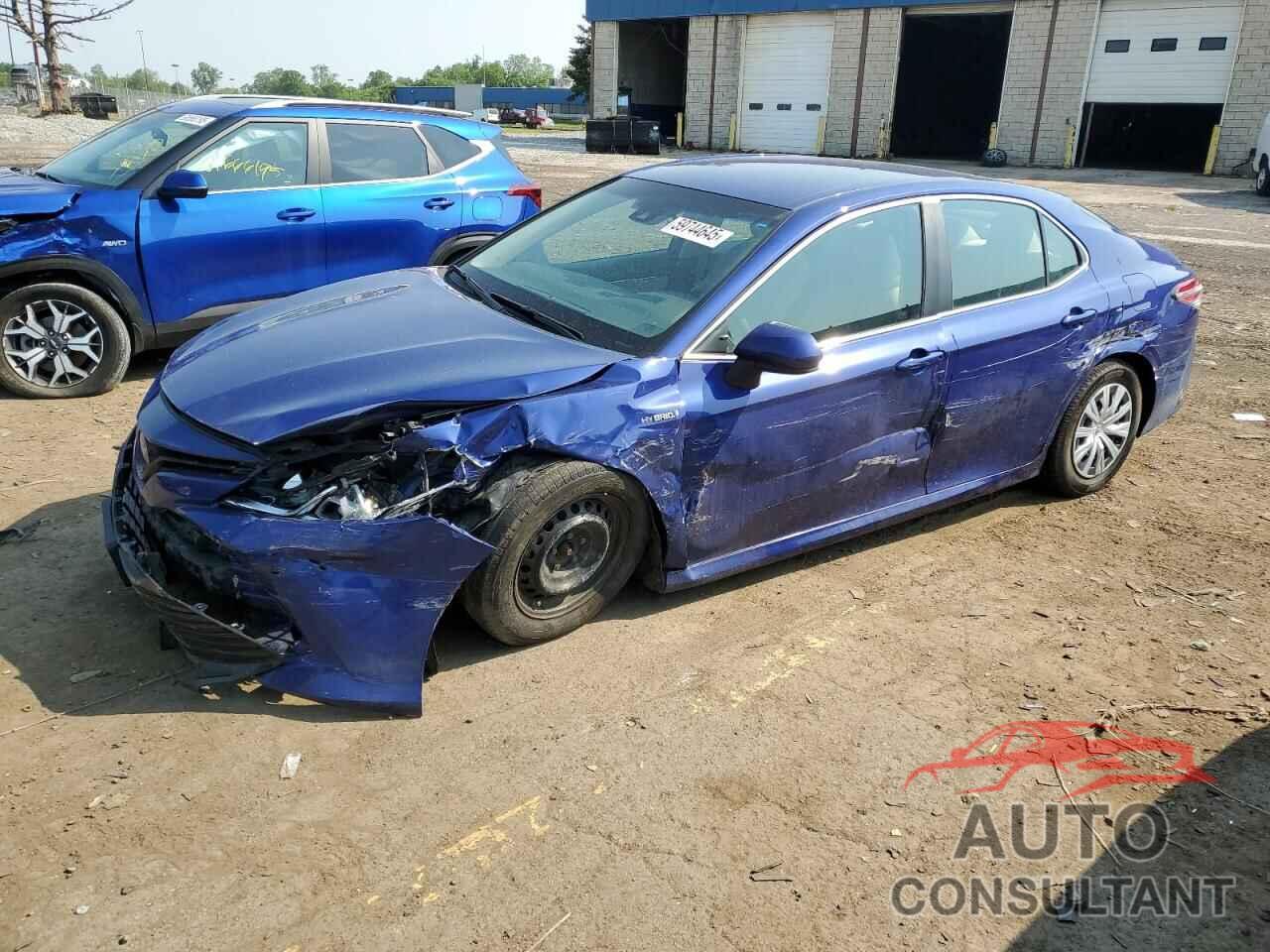 TOYOTA CAMRY 2018 - 4T1B31HK7JU500917