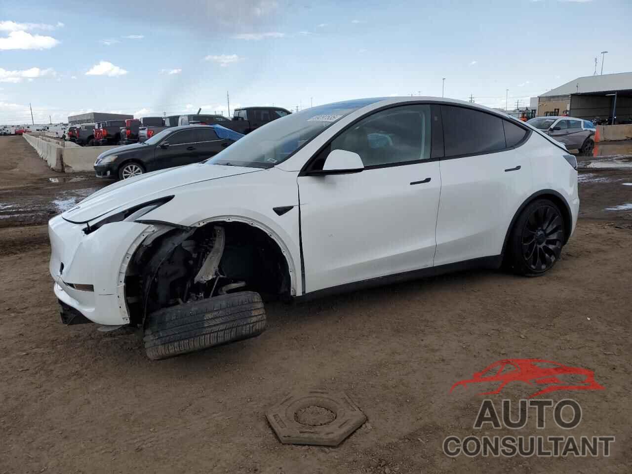 TESLA MODEL Y 2023 - 7SAYGDEFXPF868931
