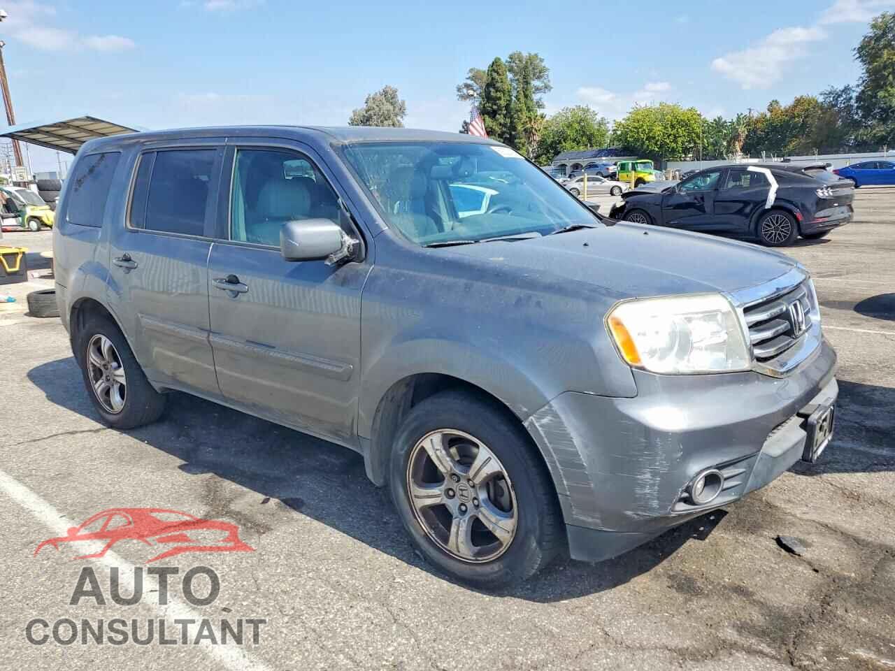 HONDA PILOT 2013 - 5FNYF3H54DB036705
