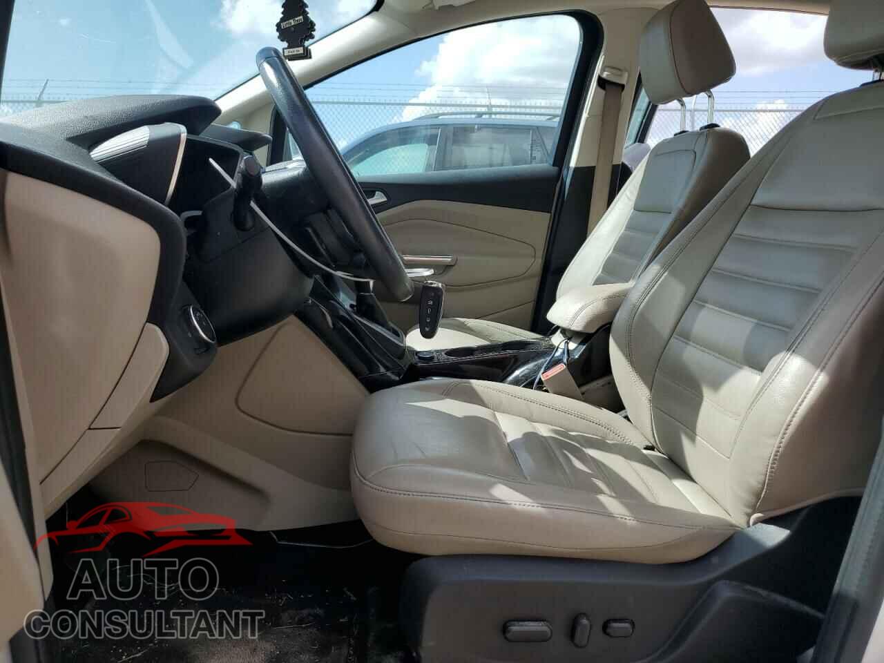 FORD CMAX 2017 - 1FADP5DU6HL114494