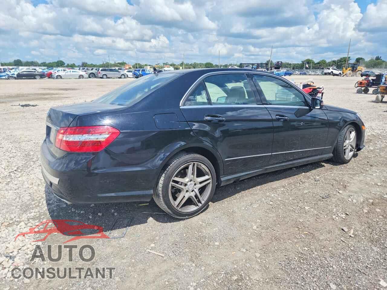 MERCEDES-BENZ E-CLASS 2013 - WDDHF5KB2DA679353