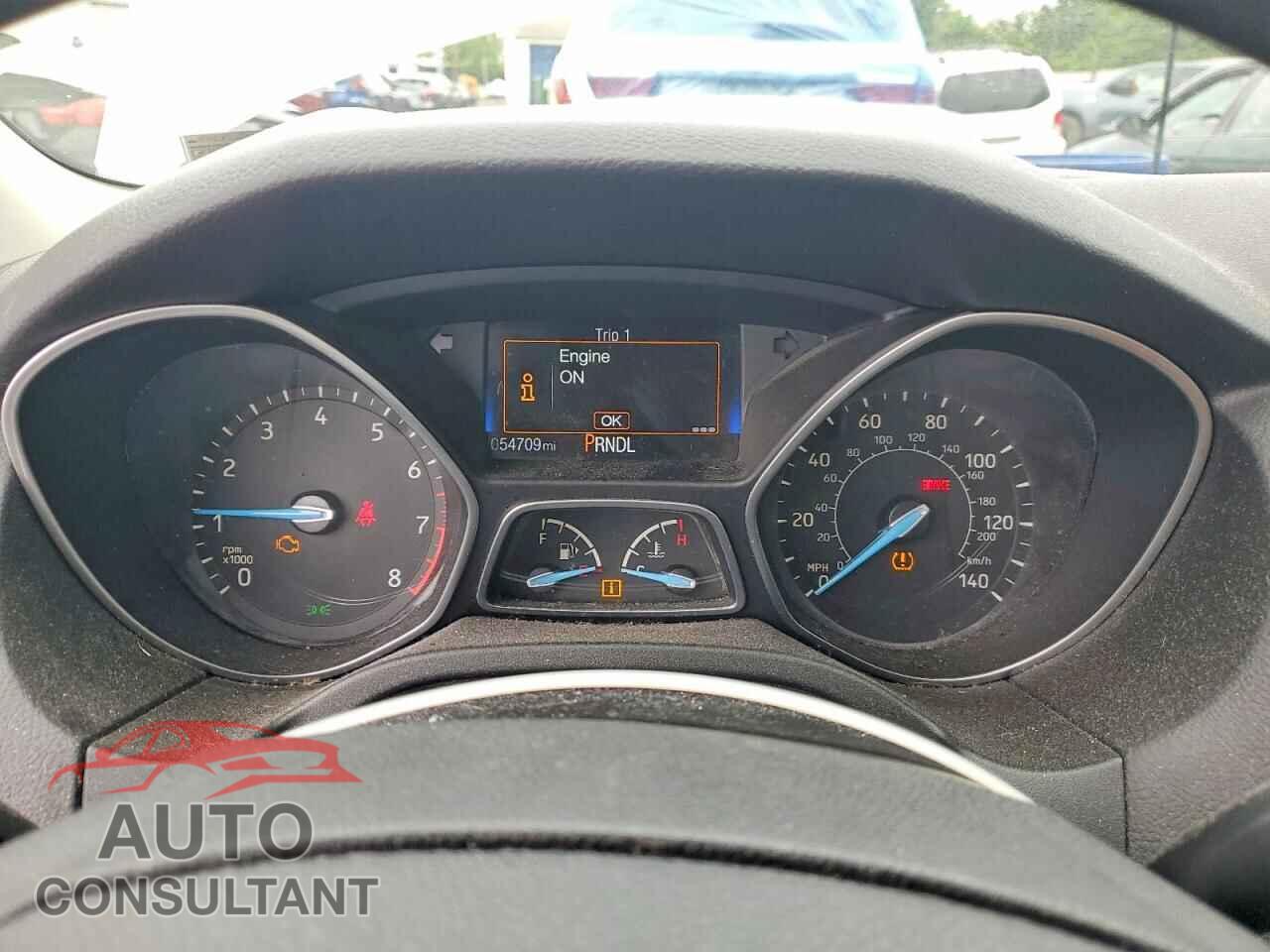 FORD FOCUS 2015 - 1FADP3E22FL253178