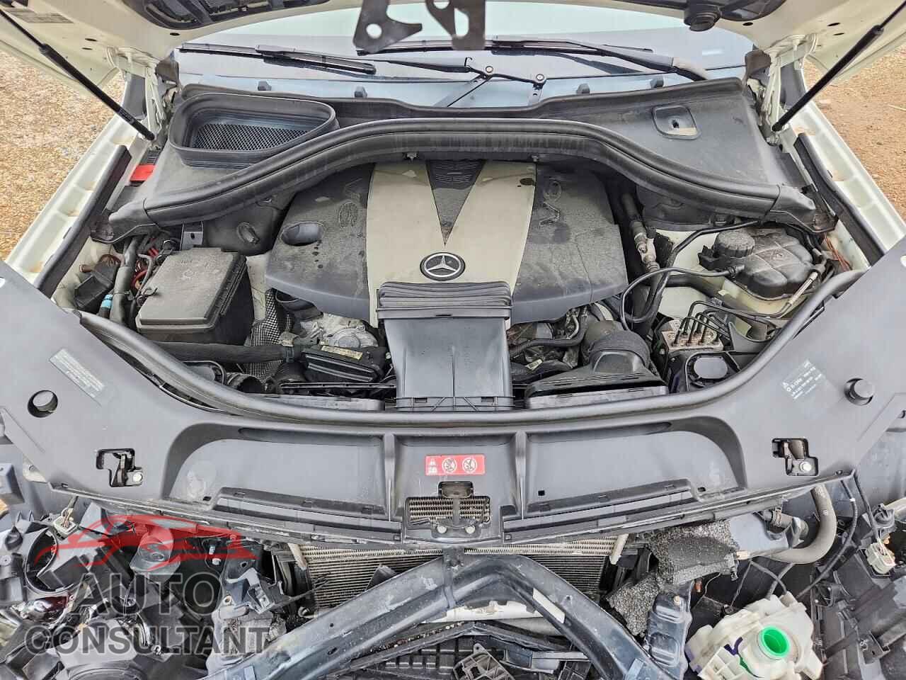 MERCEDES-BENZ M-CLASS 2012 - 4JGDA2EB7CA000978