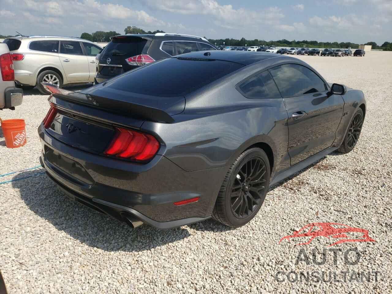 FORD MUSTANG 2018 - 1FA6P8TH4J5153691