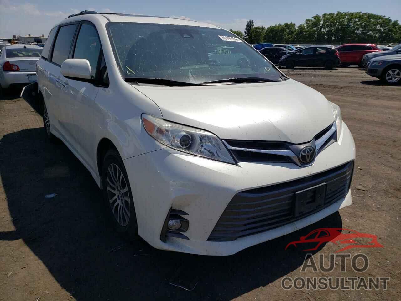 TOYOTA SIENNA 2018 - 5TDYZ3DC0JS927657