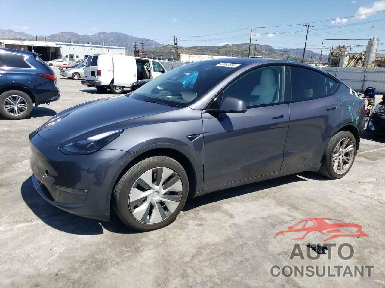 TESLA MODEL Y 2023 - 7SAYGAEE8PF769806