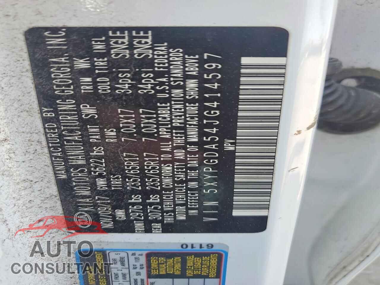 KIA SORENTO 2018 - 5XYPGDA54JG414597