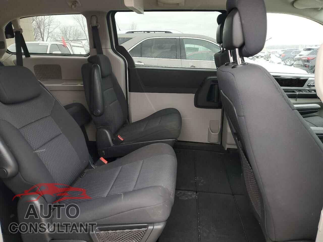 DODGE CARAVAN 2010 - 2D4RN5D15AR475484