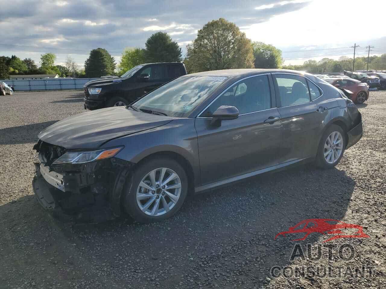 TOYOTA CAMRY 2021 - 4T1C11AKXMU574907