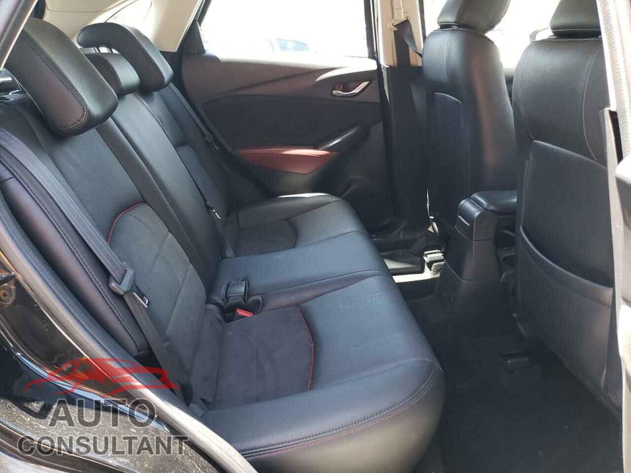 MAZDA CX-3 2017 - JM1DKFD78H0158488