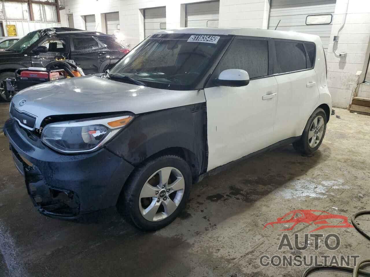 KIA SOUL 2018 - KNDJN2A27J7565341