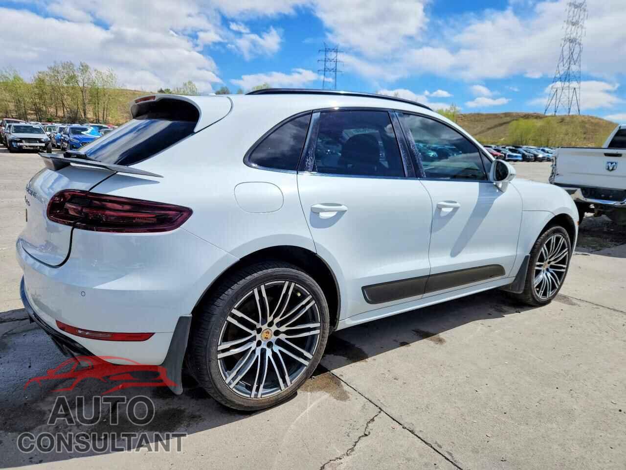 PORSCHE MACAN 2017 - WP1AF2A54HLB60822