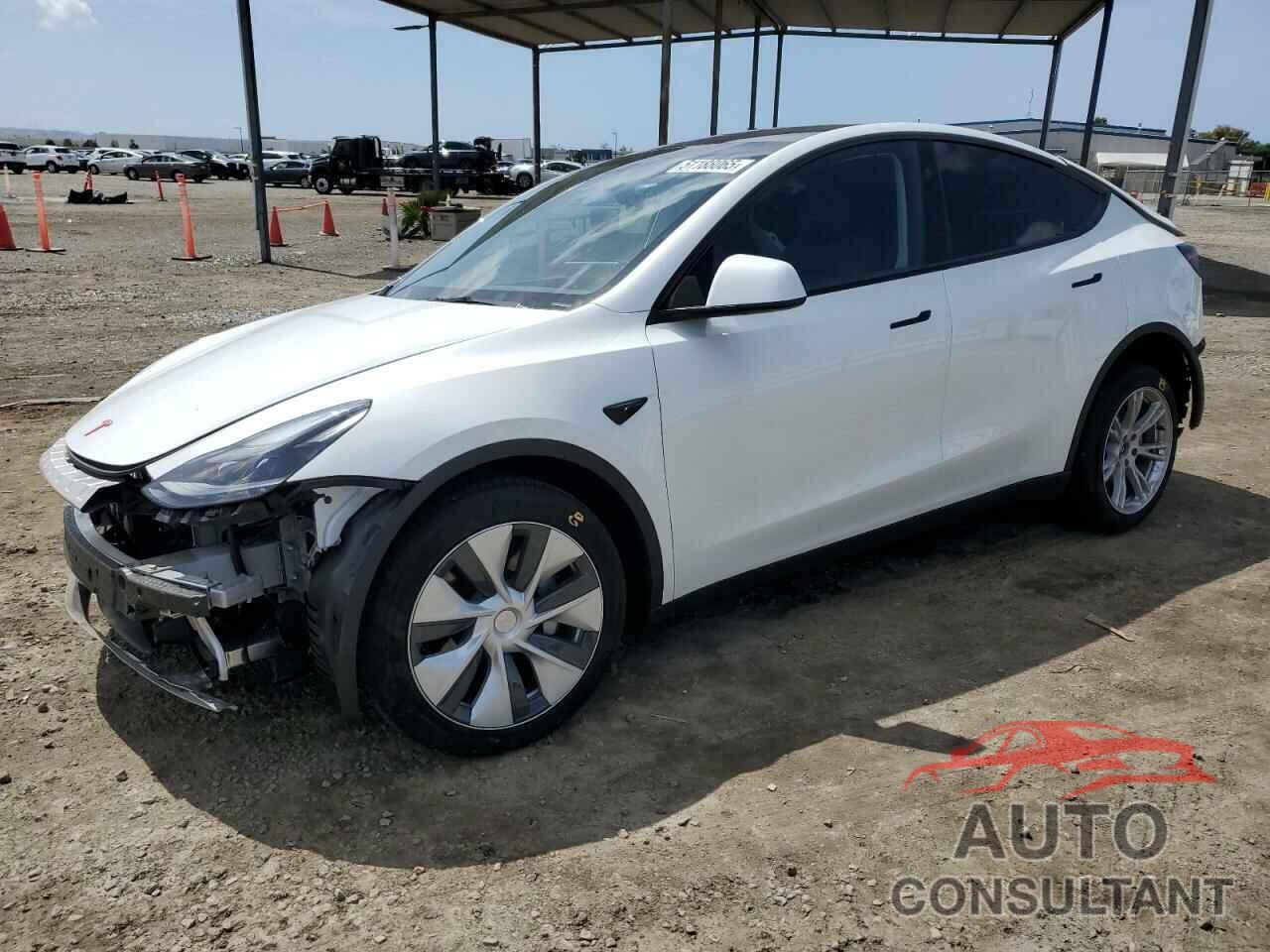 TESLA MODEL Y 2024 - 7SAYGDED4RF054565