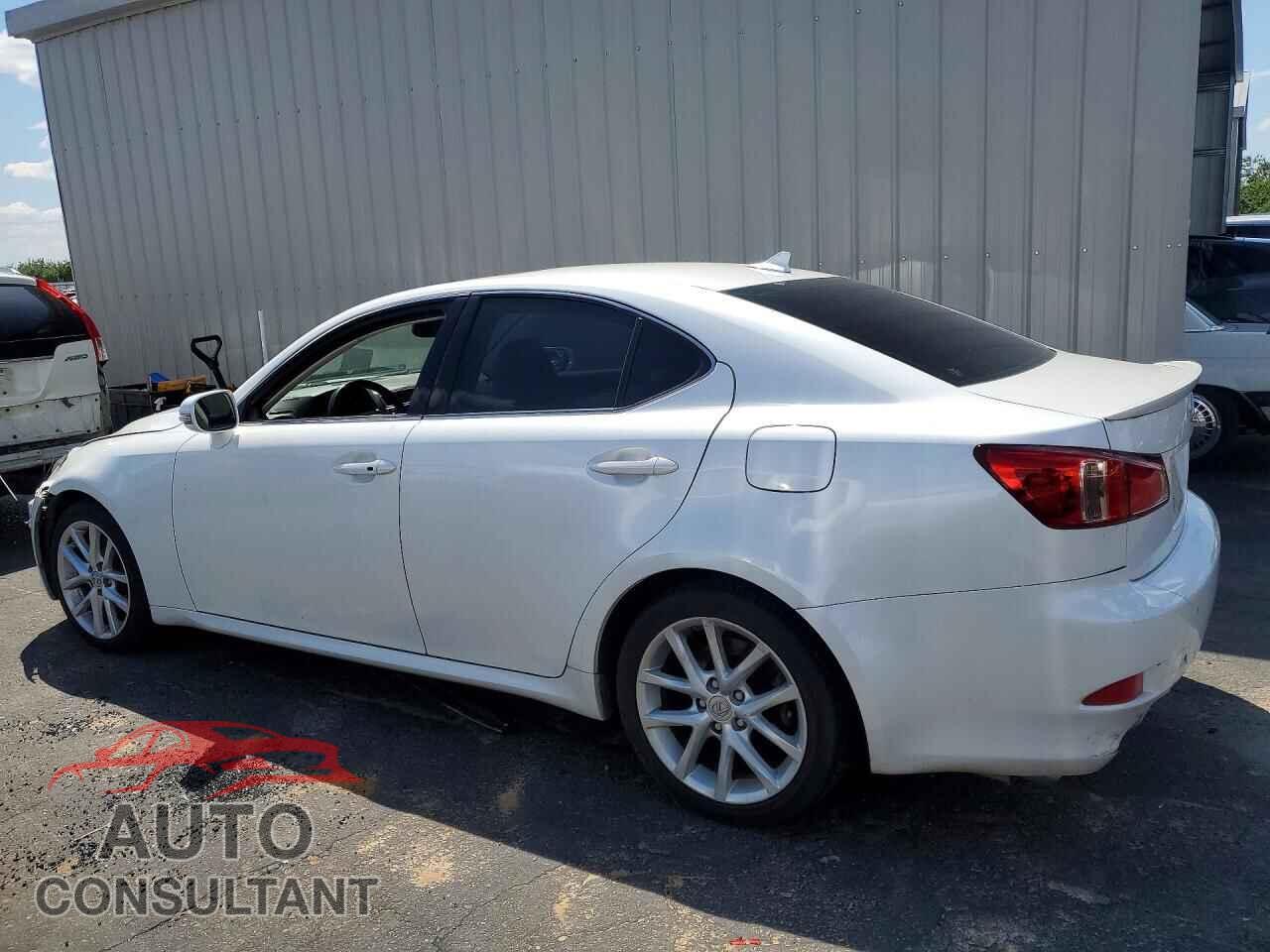 LEXUS IS 2011 - JTHBF5C2XB5139946