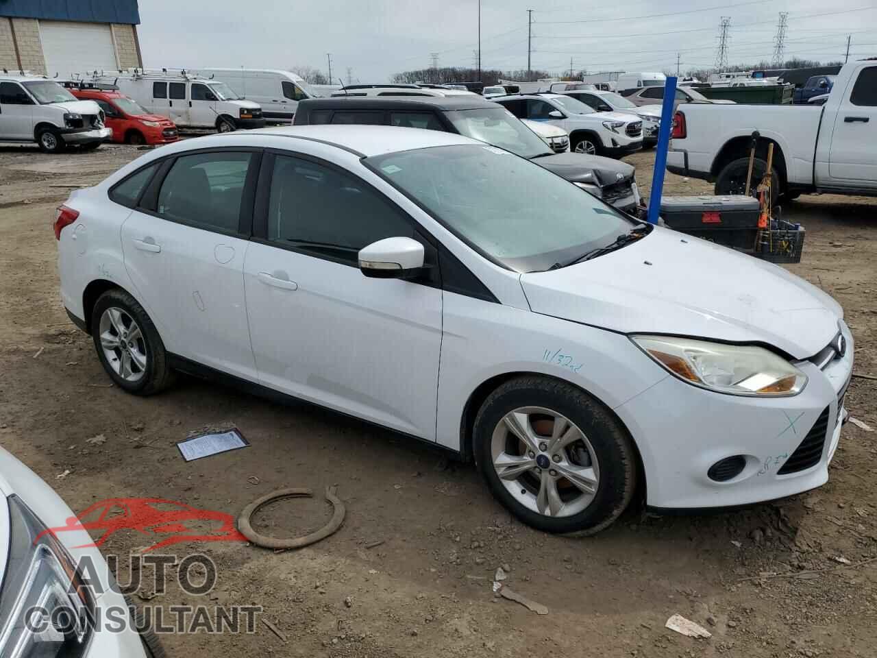 FORD FOCUS 2013 - 1FADP3F2XDL337521