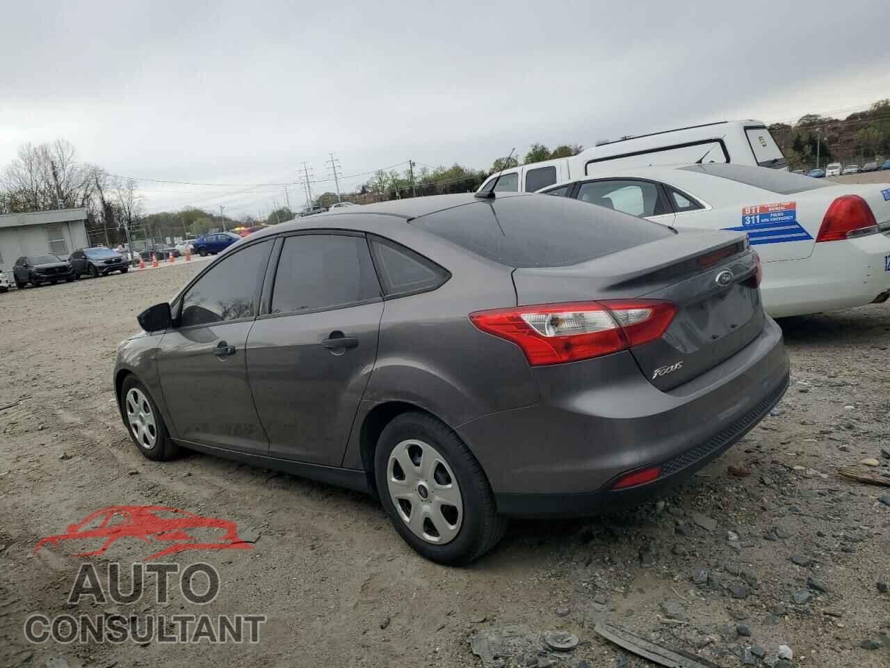FORD FOCUS 2012 - 1FAHP3E26CL244612
