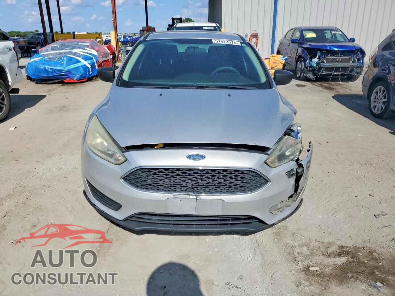 FORD FOCUS 2016 - 1FADP3E26GL304666