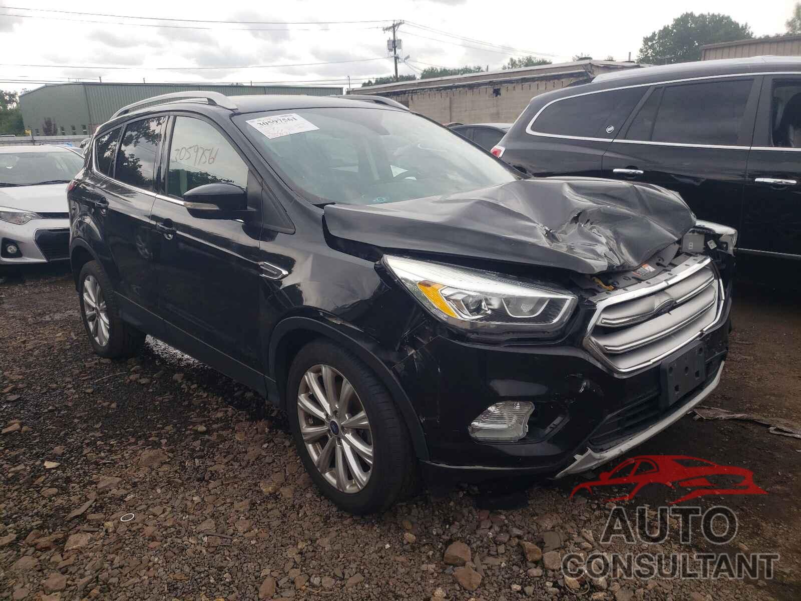 FORD ESCAPE 2017 - 1FMCU9JDXHUC58324