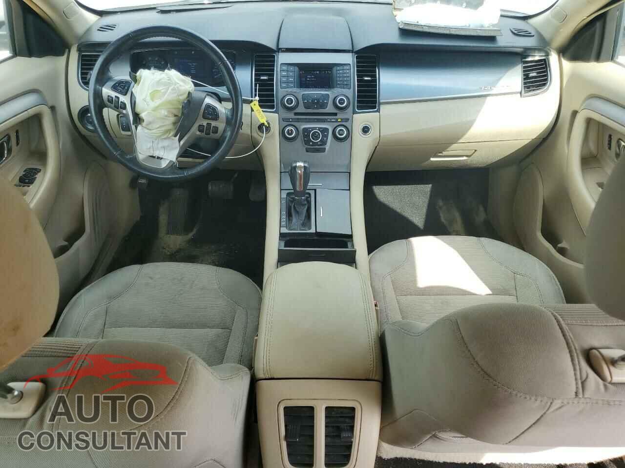FORD TAURUS 2015 - 1FAHP2E82FG154630
