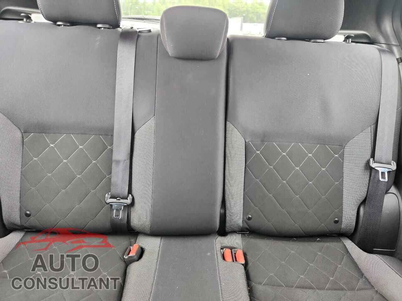 NISSAN KICKS 2019 - 3N1CP5CU3KL496733