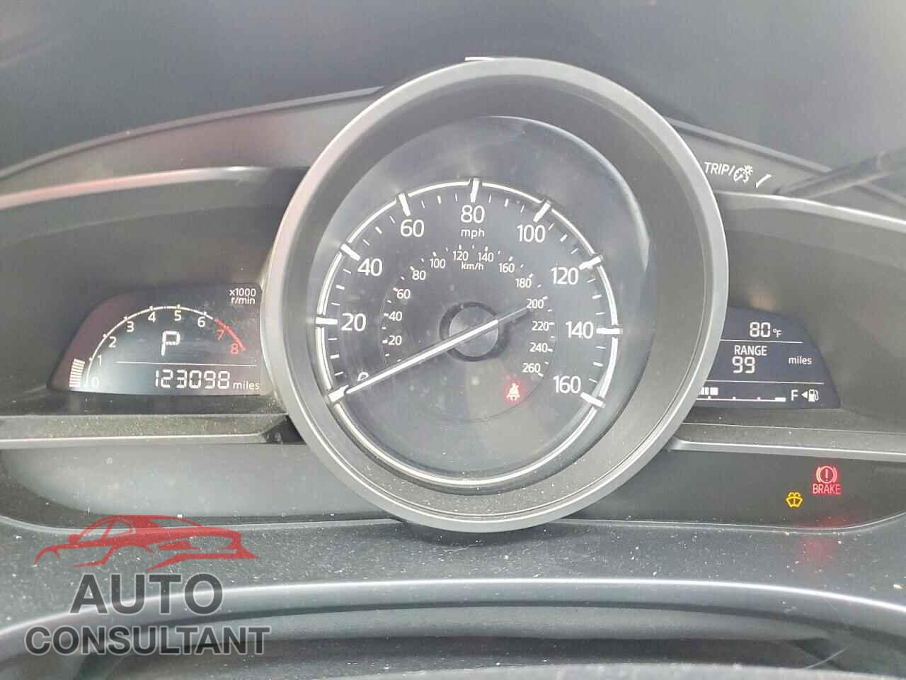MAZDA 3 2017 - 3MZBN1V75HM150312