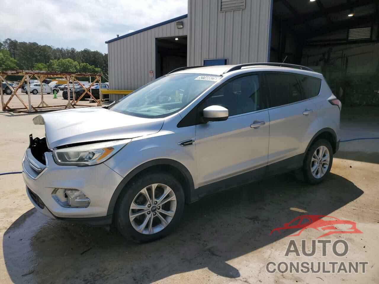 FORD ESCAPE 2017 - 1FMCU0GD6HUE14524