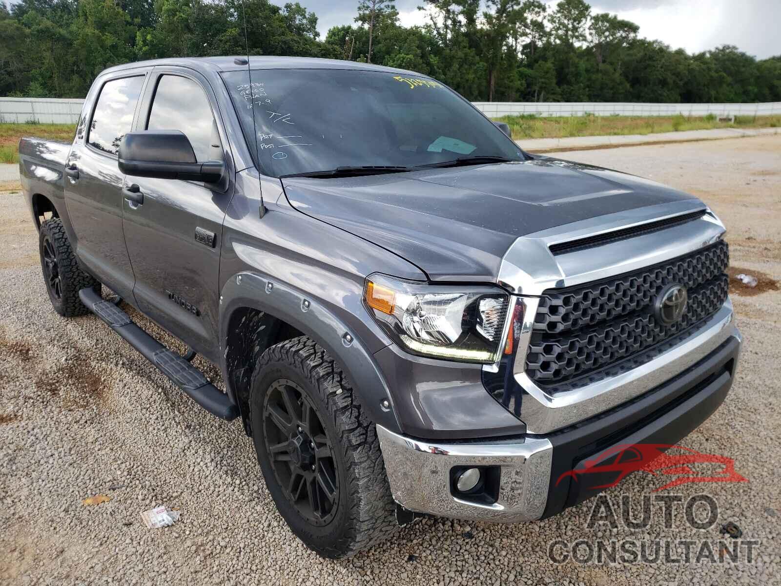 TOYOTA TUNDRA 2018 - 5TFEY5F11JX243188