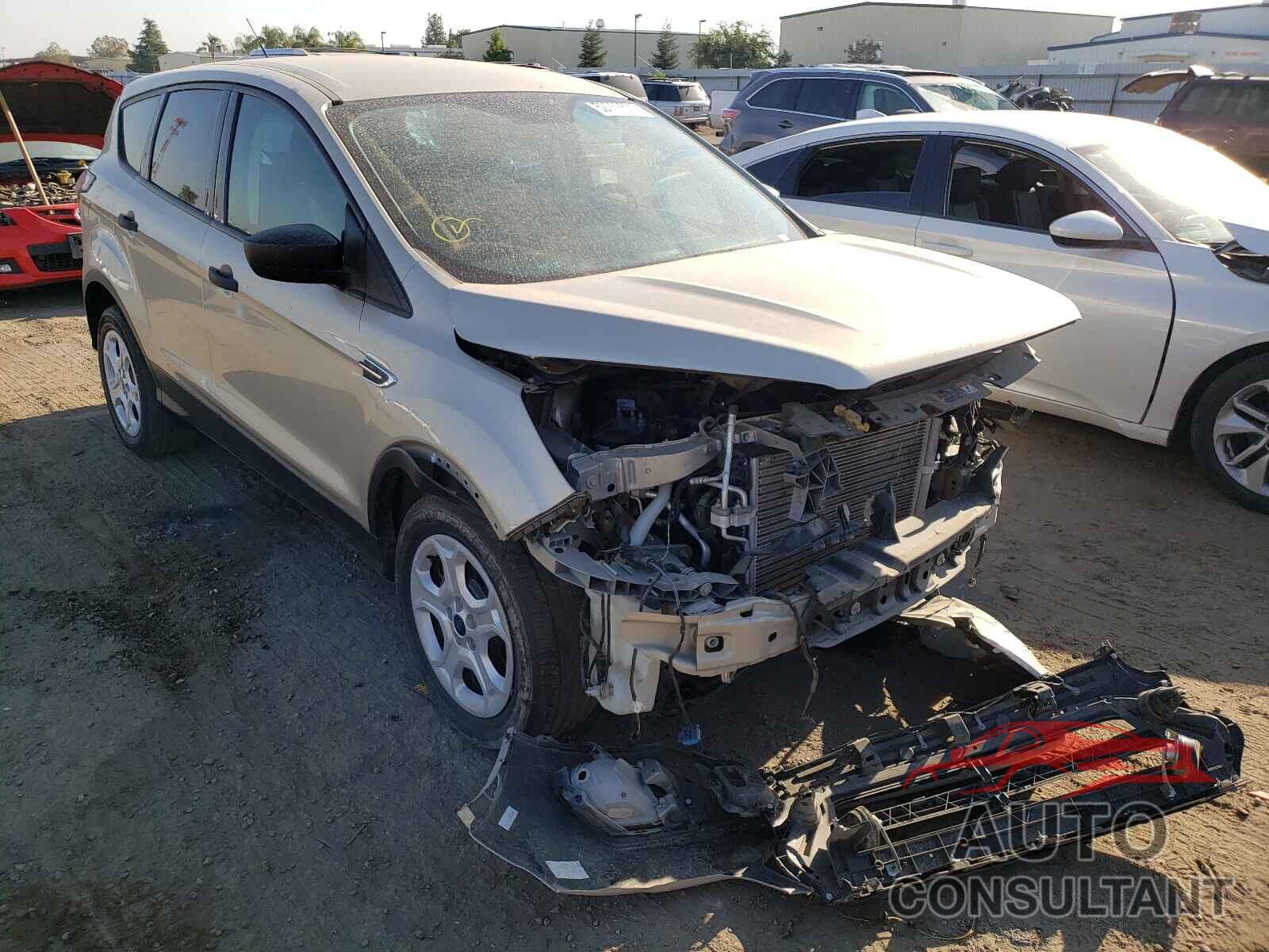 FORD ESCAPE 2017 - 1FMCU0F76HUE55070