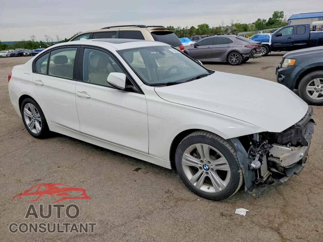 BMW 3 SERIES 2016 - WBA8E3G52GNU02085