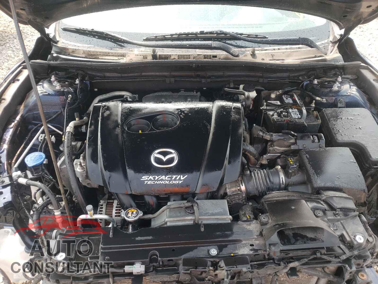 MAZDA 3 2017 - 3MZBN1U72HM100243