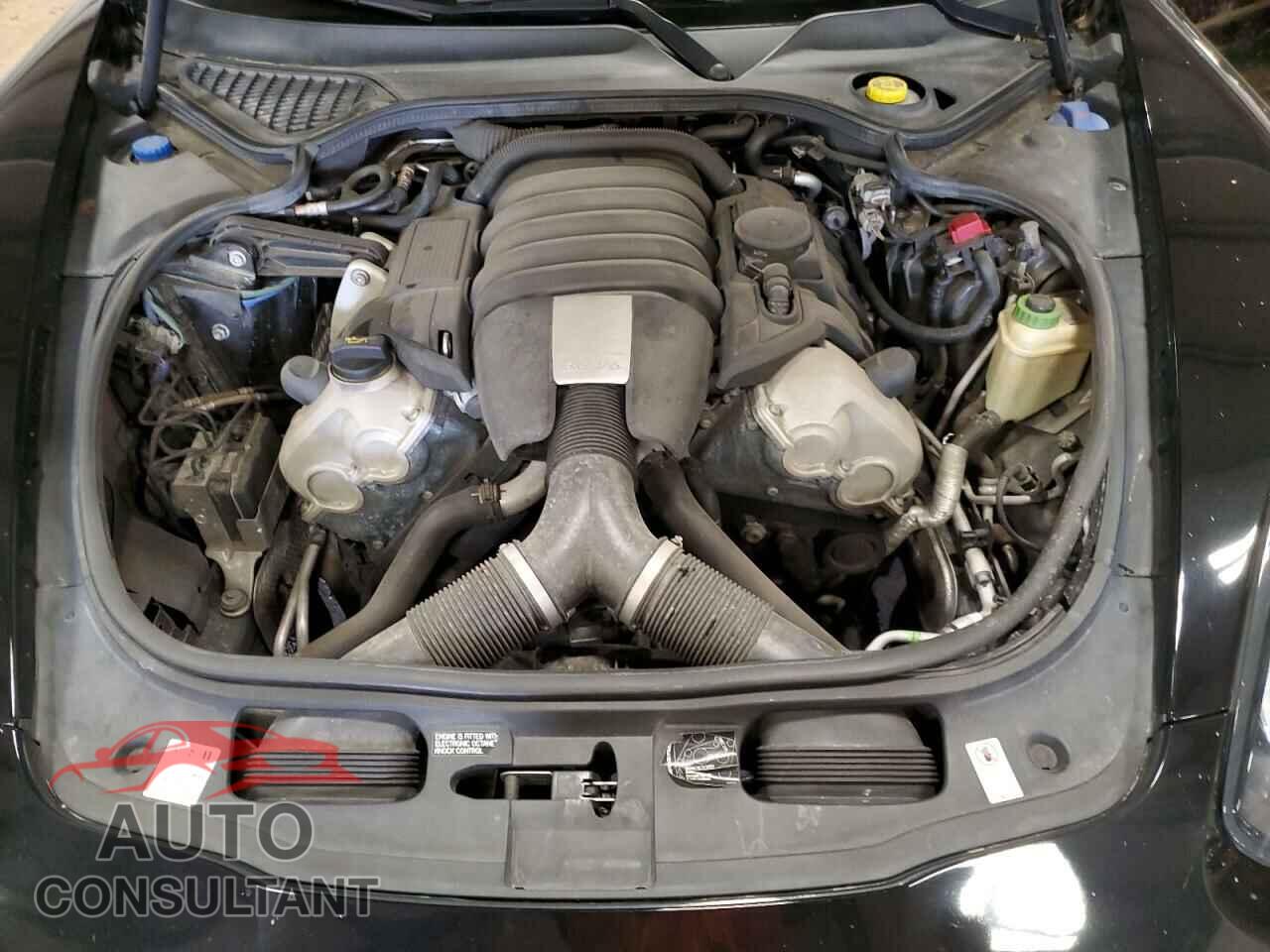 PORSCHE PANAMERA 2015 - WP0AA2A74FL005850