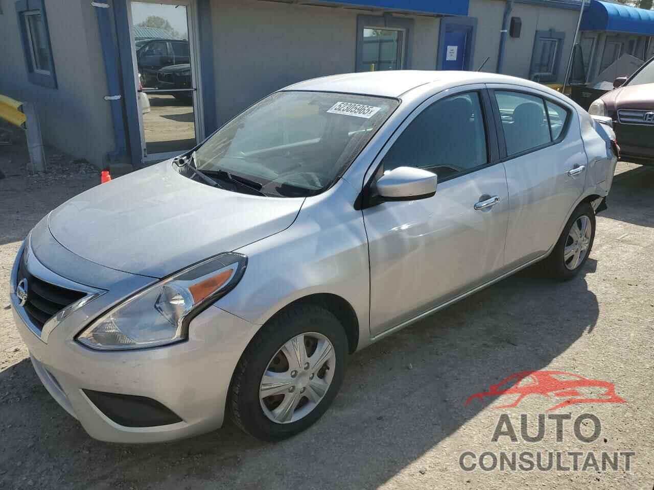 NISSAN VERSA 2018 - 3N1CN7AP7JL875988