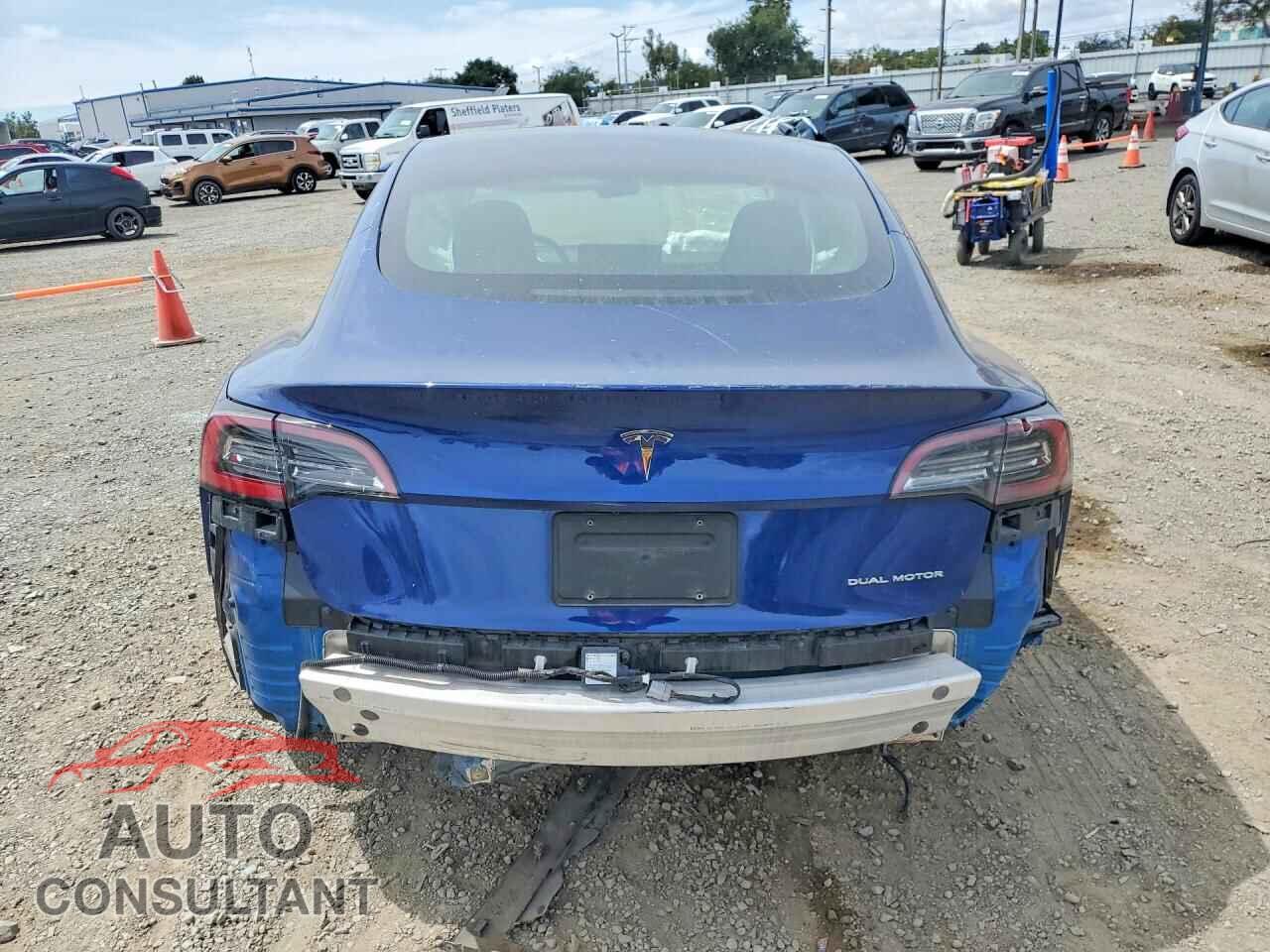 TESLA MODEL 3 2022 - 5YJ3E1EB0NF243556