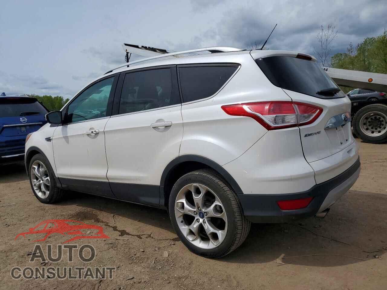 FORD ESCAPE 2014 - 1FMCU0J97EUA36455