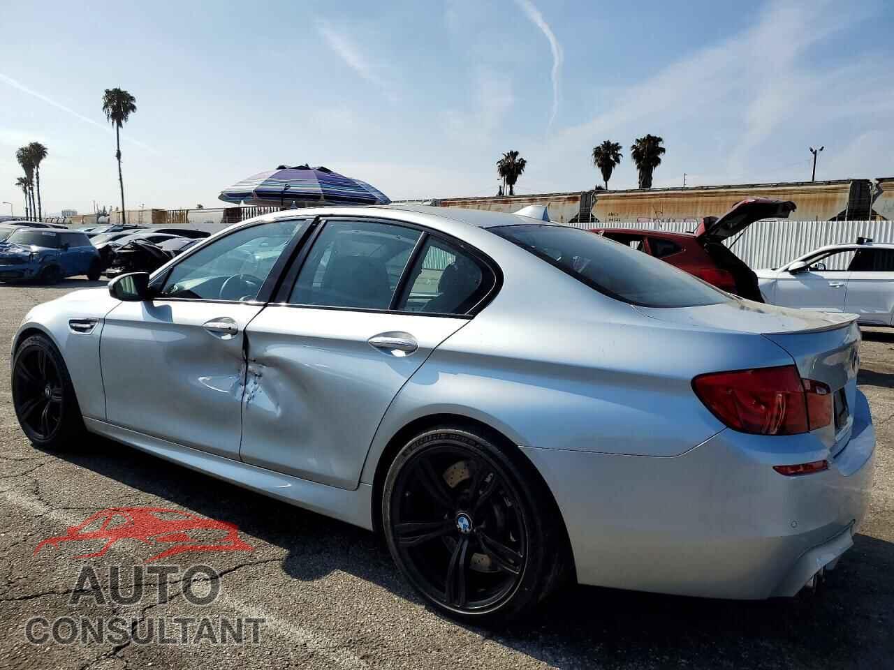 BMW M5 2013 - WBSFV9C57DD095686