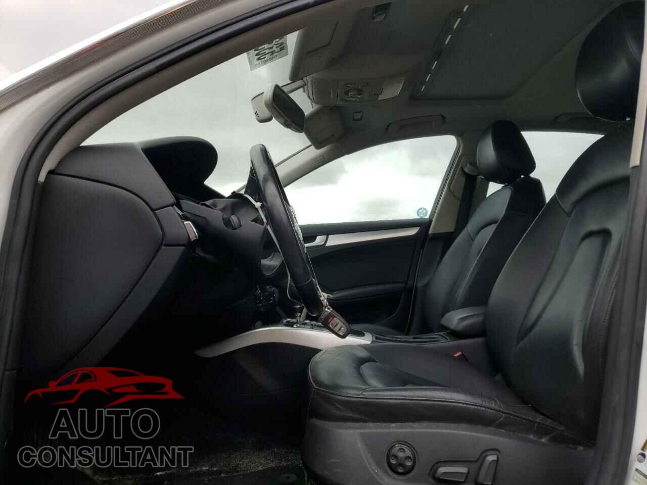 AUDI A4 2011 - WAUFFCFL5BN012451