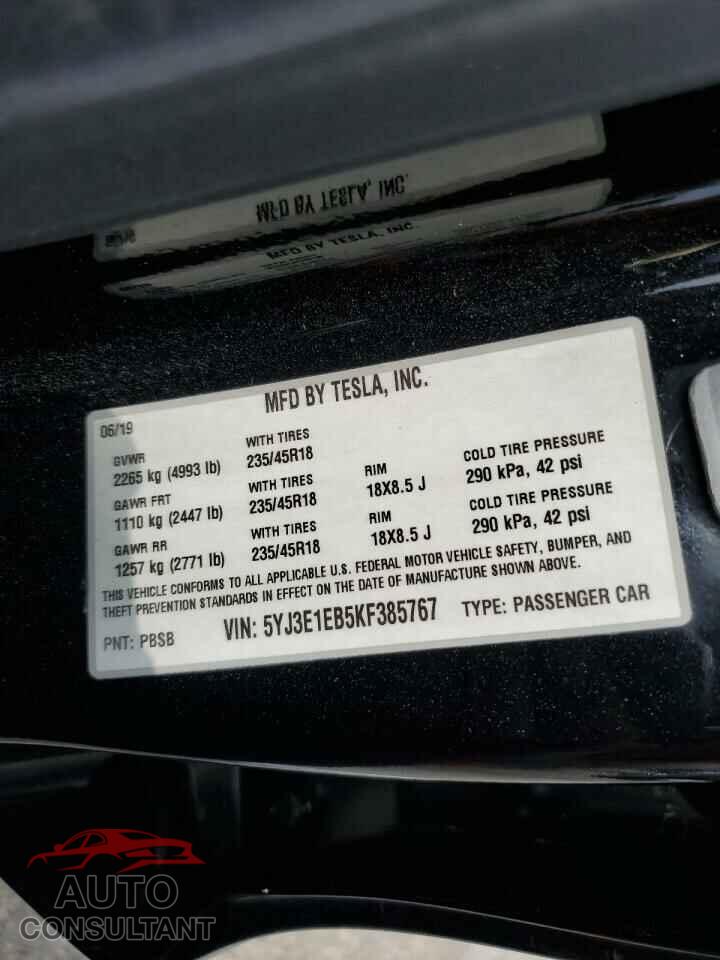 TESLA MODEL 3 2019 - 5YJ3E1EB5KF385767