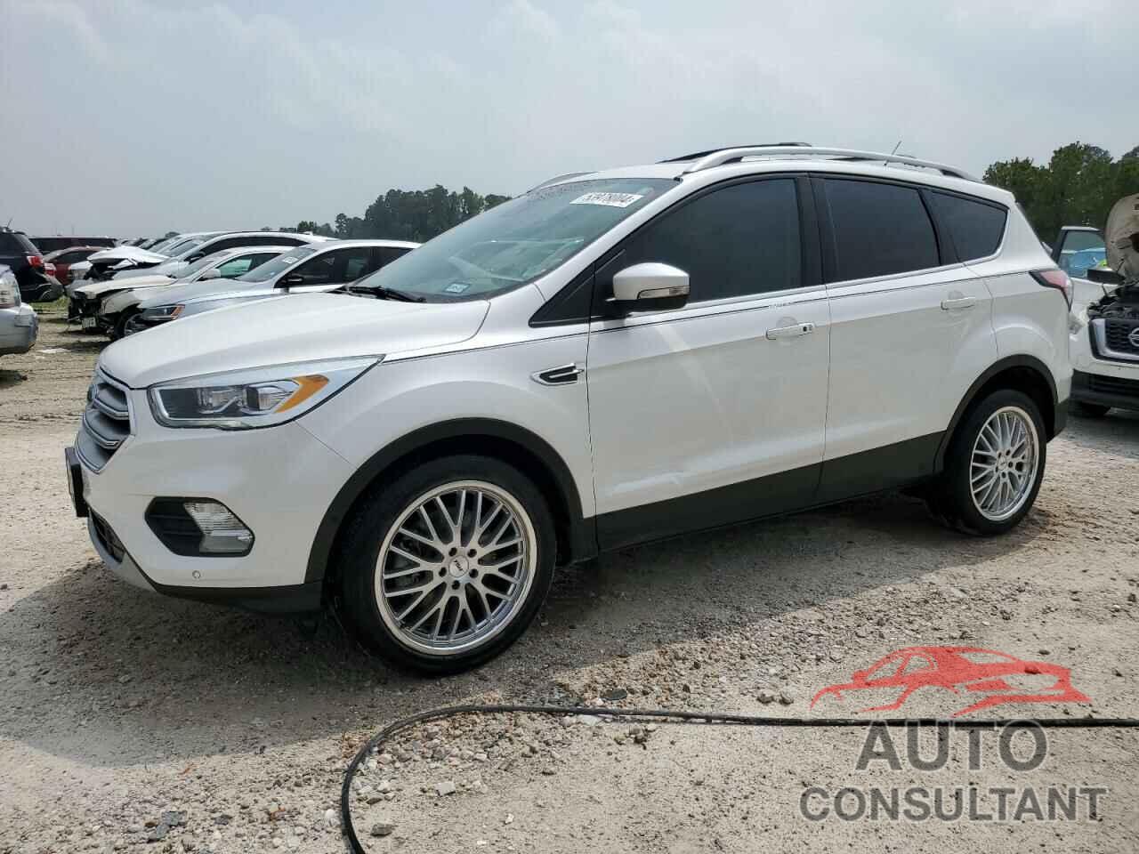 FORD ESCAPE 2017 - 1FMCU0J98HUC10022