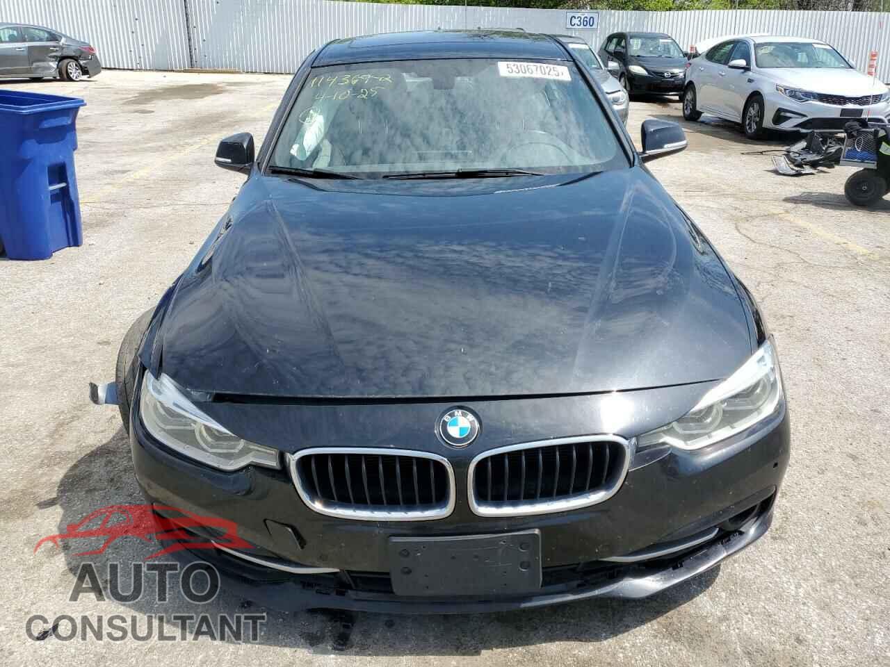 BMW 3 SERIES 2016 - WBA8E3G54GNU00225
