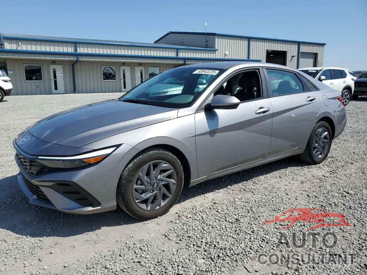 HYUNDAI ELANTRA 2024 - KMHLM4DG2RU675916