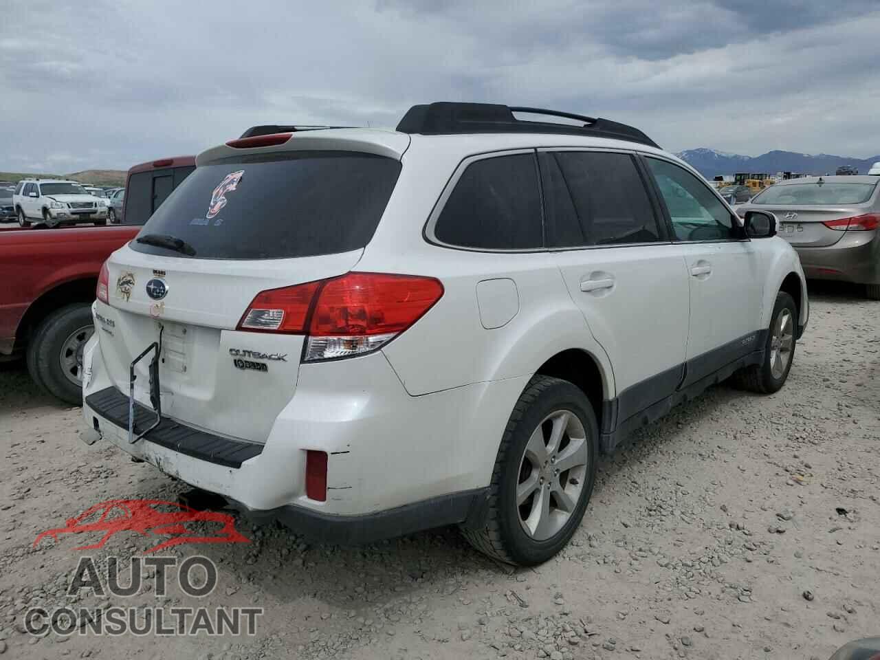 SUBARU OUTBACK 2013 - 4S4BRCCC2D3240463