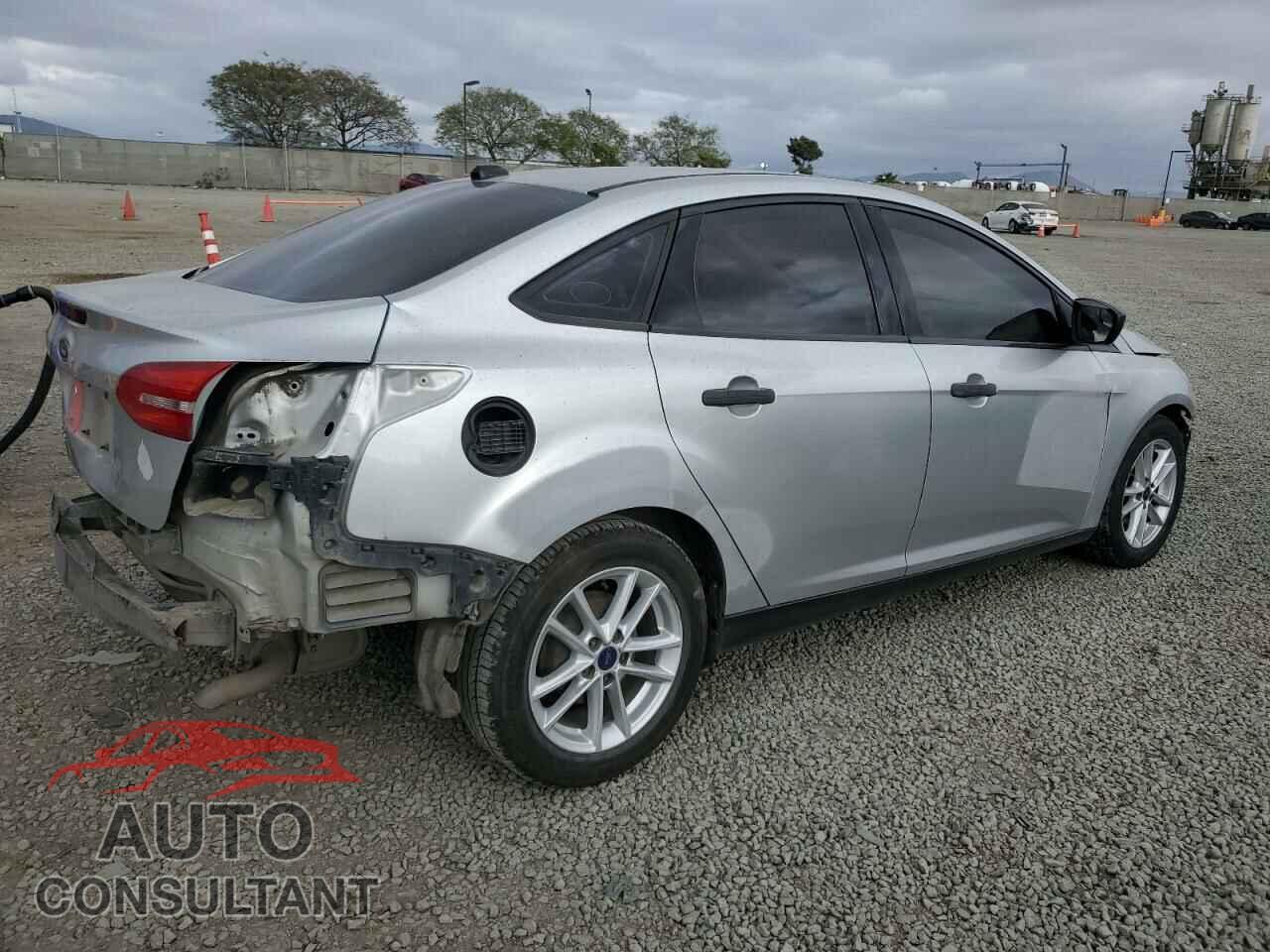 FORD FOCUS 2018 - 1FADP3E21JL270630