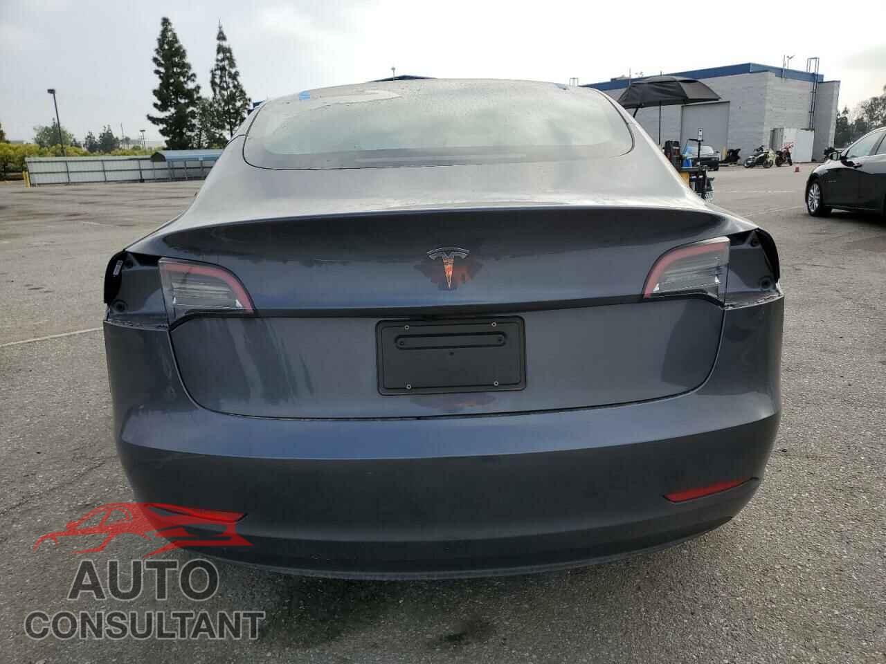 TESLA MODEL 3 2023 - 5YJ3E1EA1PF695137